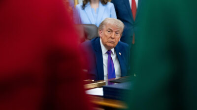 Comandante iraní: Donald Trump no tiene ninguna opción favorable en el conflicto