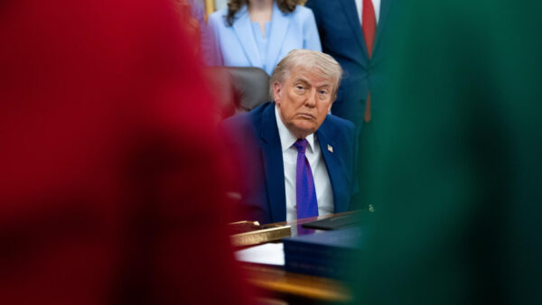 Comandante iraní: Donald Trump no tiene ninguna opción favorable en el conflicto