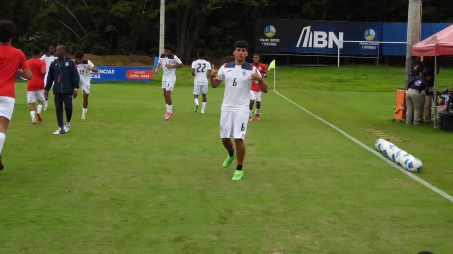El tunero Walberto León integrará el equipo de fútbol rumbo a Santo Domingo 2026