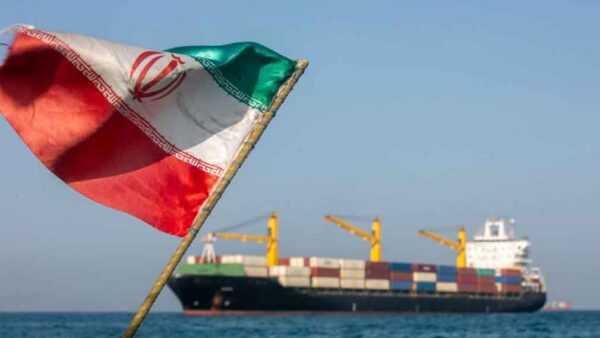 Irán condiciona reapertura de Ormuz al cese de presencia de EEUU