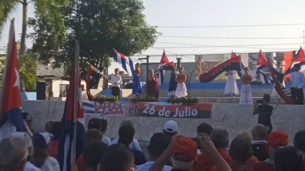 Puertopadrenses evocan gesta del Moncada en acto conmemorativo de la efeméride