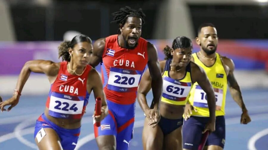 Reynaldo Espinosa Colás: plata y récord nacional en Santo Domingo 2026
