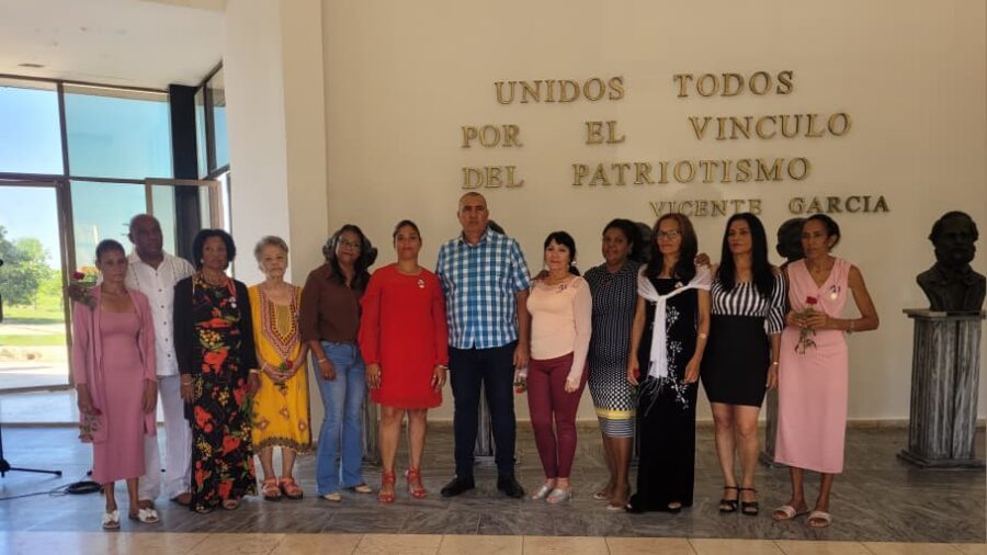 Reconocimiento y compromiso en Las Tunas en saludo al aniversario de la Federación de Mujeres Cubanas