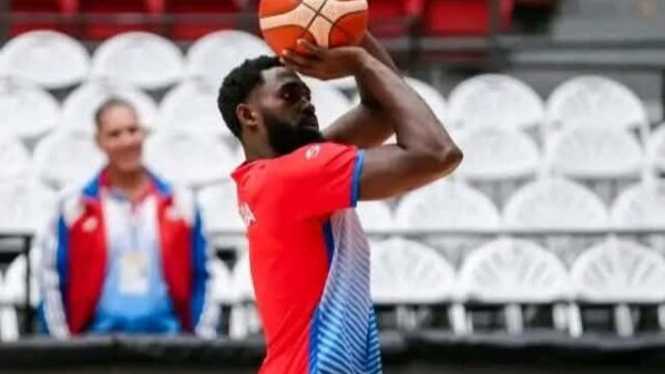 Aldo Castel refuerza al Colón B.B.C. de Uruguay 