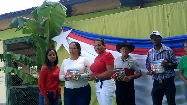 Trabajadores agropecuarios tuneros celebran su día