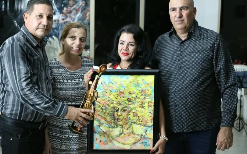 Yaimara Arias Silva se alza con el Premio Ola en la edición 32 del Festival Cinemazul