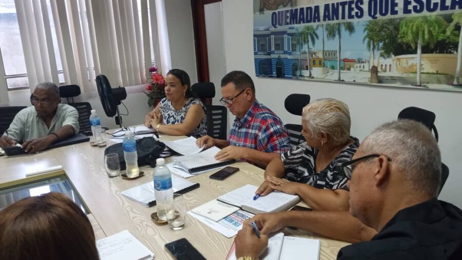 Llaman en Las Tunas a acelerar la implementación de las nuevas medidas económicas y sociales en el Comercio Interior