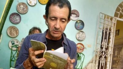 Conquista Herbert Toranzo premio de poesía "Antonio Borrego"